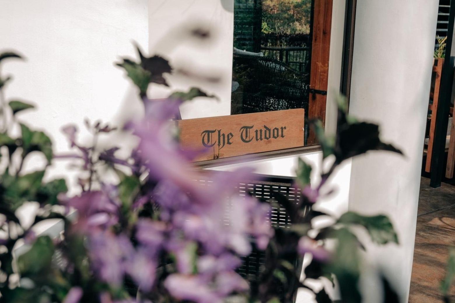 Tudor In The Pines Villa Baguio City Екстериор снимка