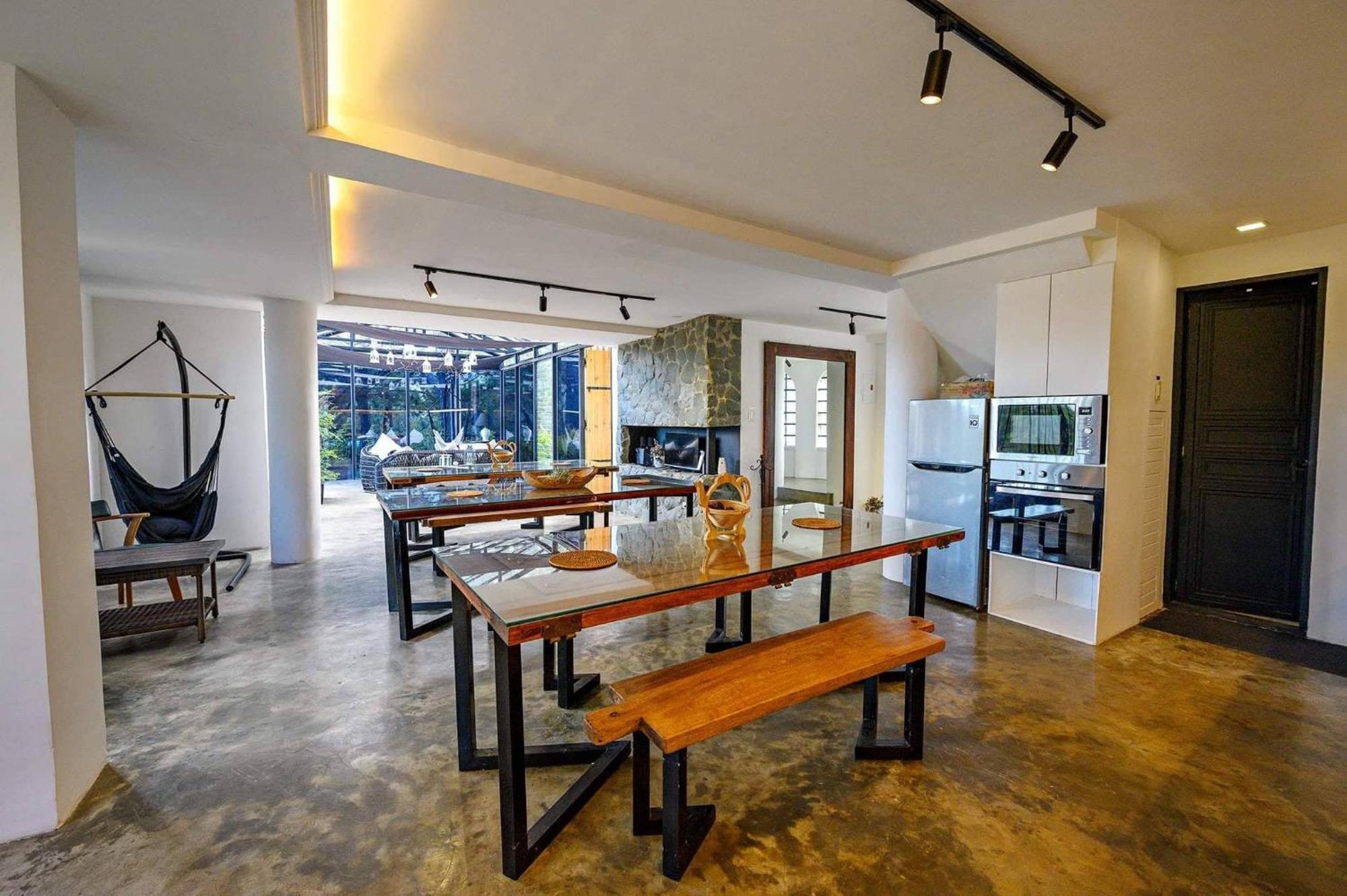 Tudor In The Pines Villa Baguio City Екстериор снимка